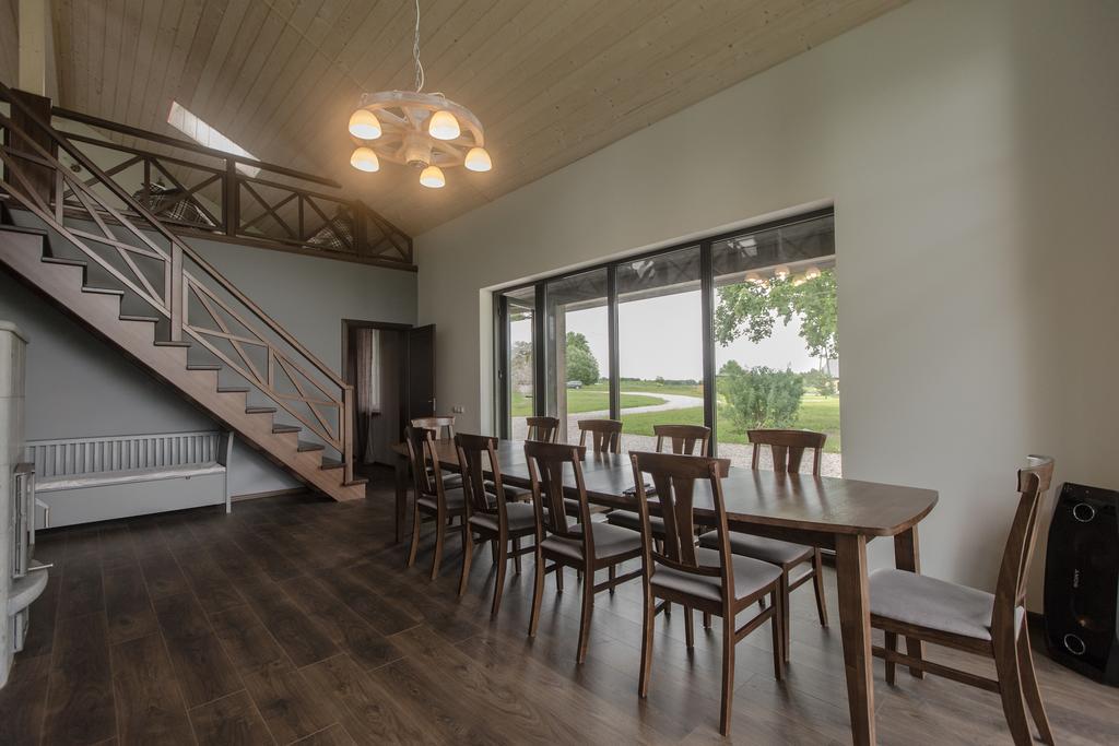Holiday Home Uzbazes Valmiera Bilik gambar
